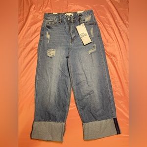 Almost famous ultra high rise wide leg jeans(new with tag)
